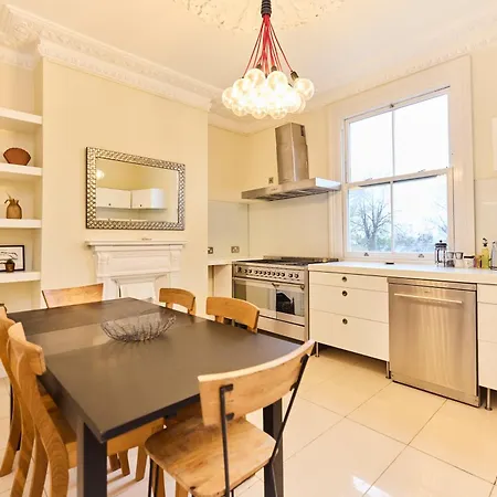 The Peckham Hideaway - Bright 3Bdr Flat Apartment London Exterior photo