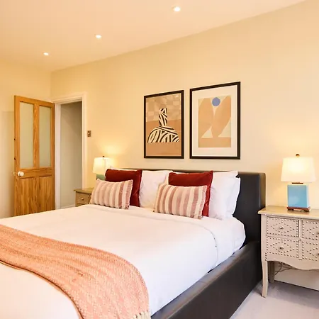 The Peckham Hideaway - Bright 3Bdr Flat Apartment London Exterior photo